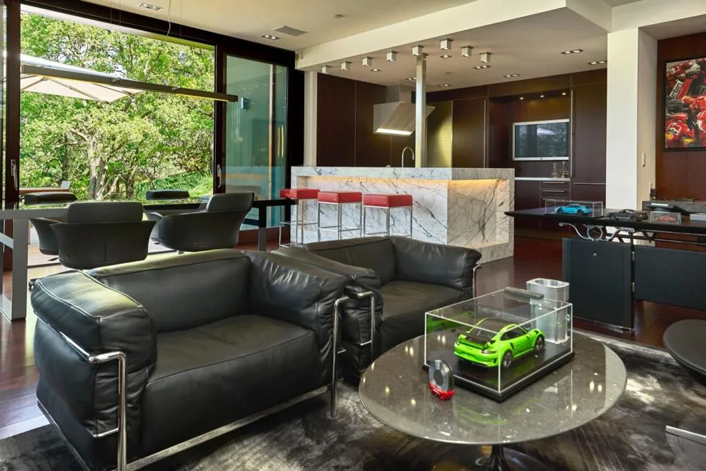 24301 Elise Court, California home-pic-10