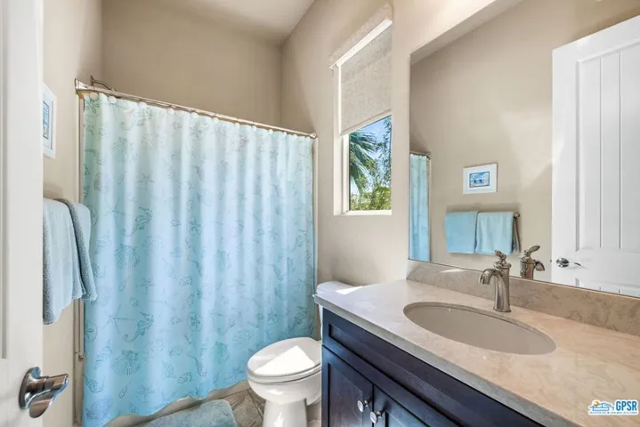 En suite bathroom