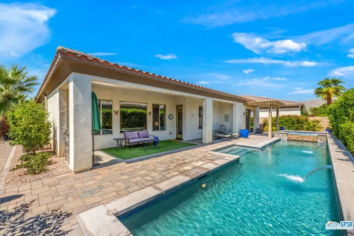 Saltwater pool and spa