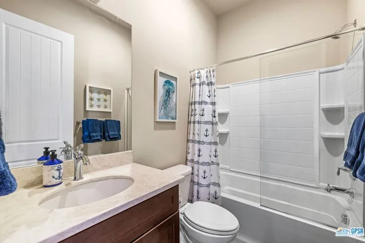 Hallway bath