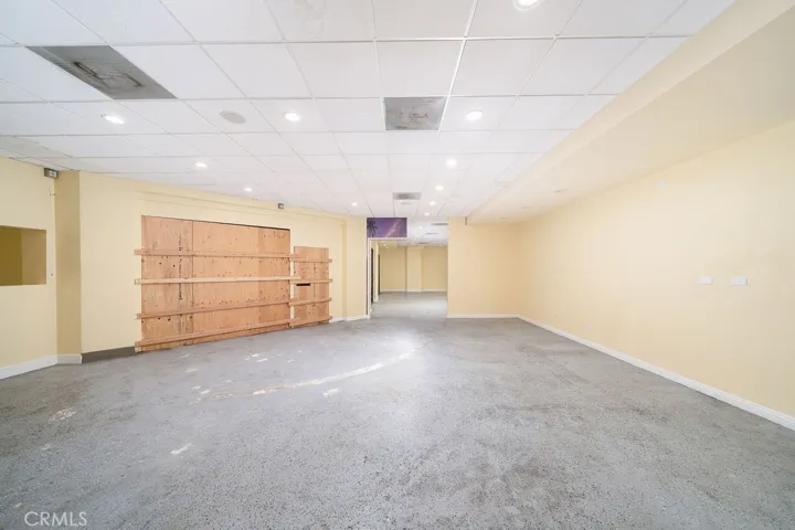 320 S Main Street, Santa Ana, California 92701