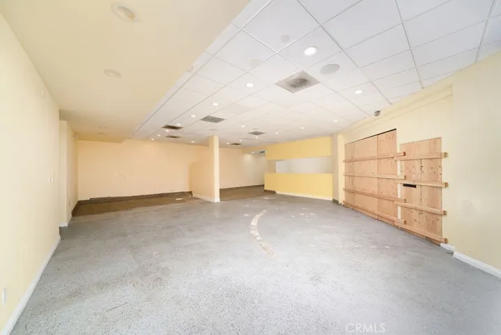 320 S Main Street, Santa Ana, California 92701
