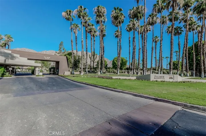 54876 Shoal Creek, La Quinta, California 92253