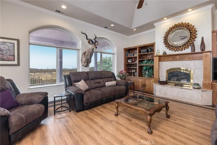4575 Sunset Oaks Drive, Paradise, California 95969