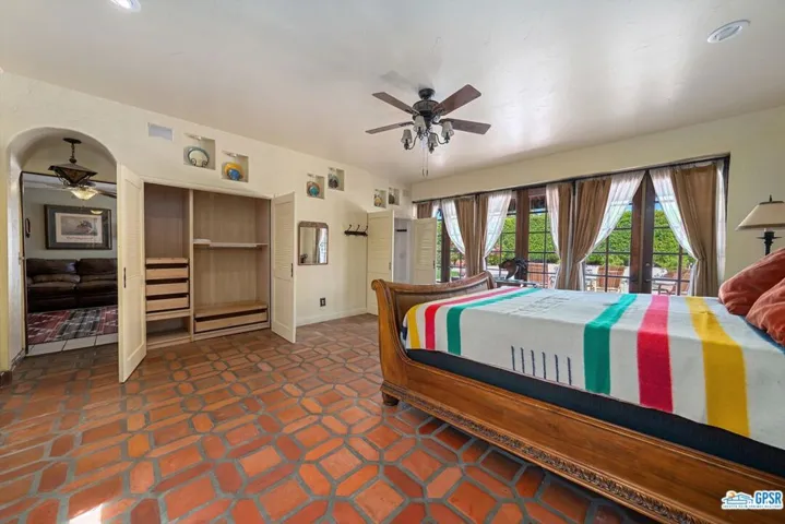 354 E Valmonte Sur, Palm Springs, California 92262