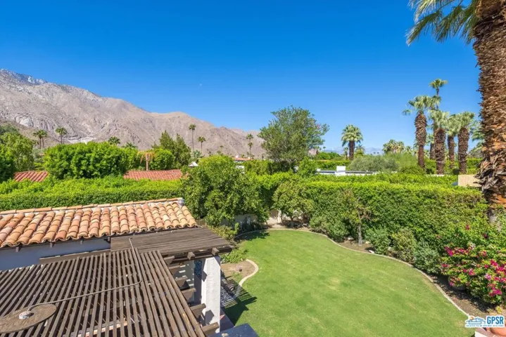 354 E Valmonte Sur, Palm Springs, California 92262