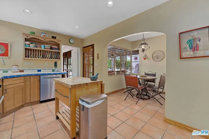 354 E Valmonte Sur, Palm Springs, California 92262