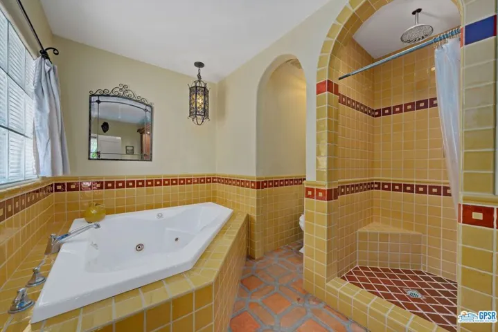 354 E Valmonte Sur, Palm Springs, California 92262