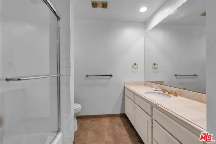 2131 Century Park Lane 416, Los Angeles, California 90067