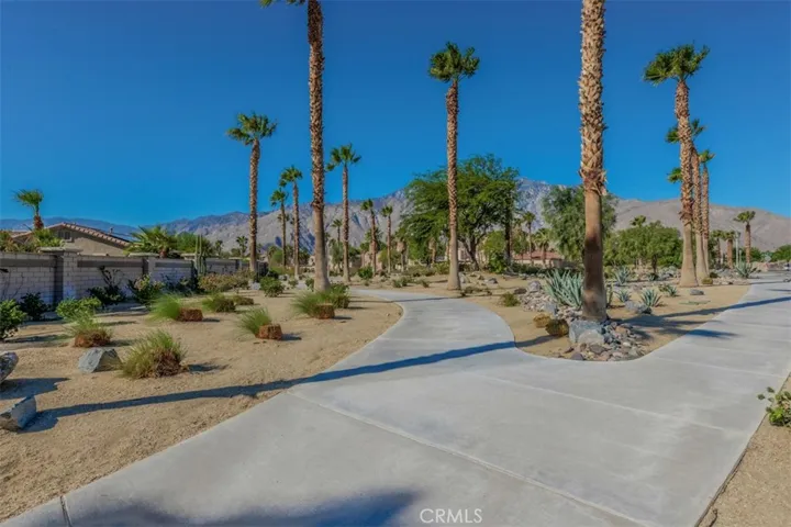 2667 Desert Breeze Way, Palm Springs, California 92262
