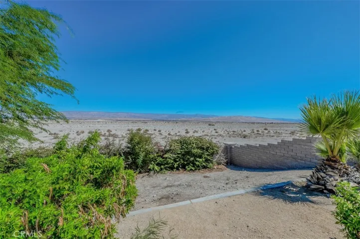 2667 Desert Breeze Way, Palm Springs, California 92262