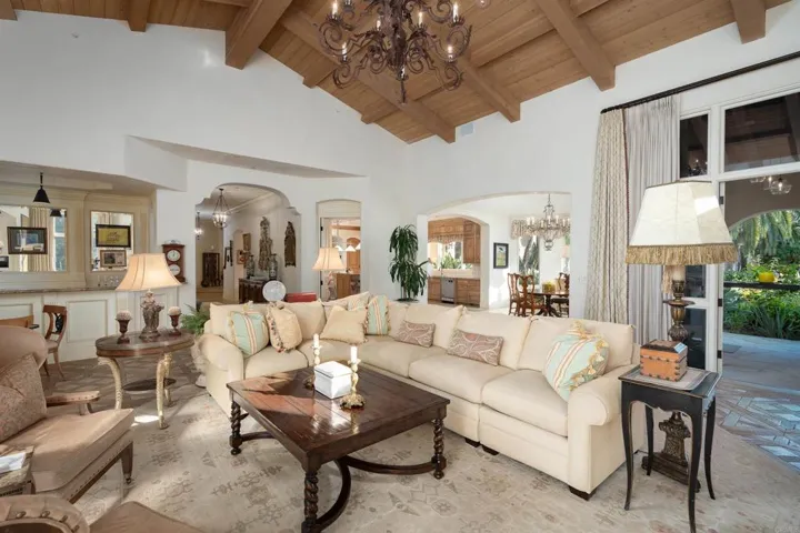4434 Los Pinos, Rancho Santa Fe, California 92067