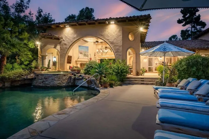 4434 Los Pinos, Rancho Santa Fe, California 92067