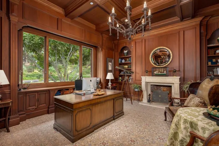 4434 Los Pinos, Rancho Santa Fe, California 92067