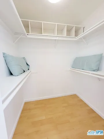 Walkin closet