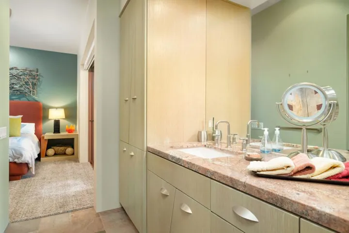 60-web-or-mls-CC_Skyridge_0922_060