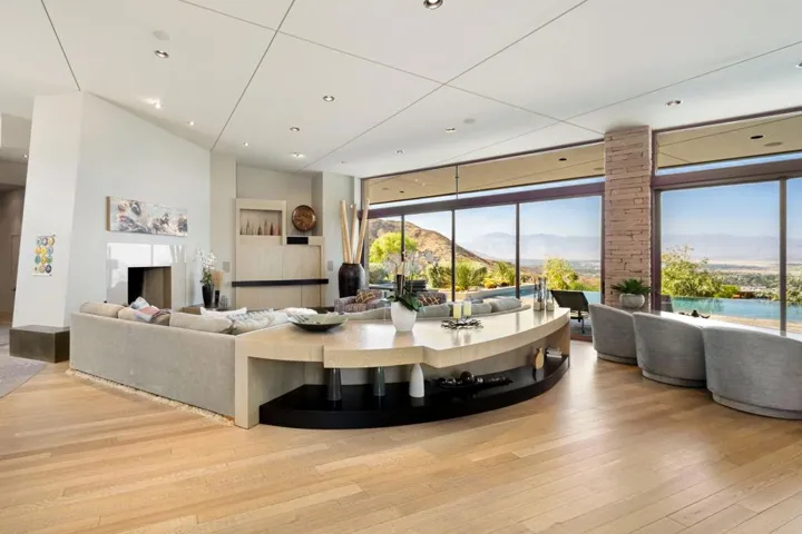 23-web-or-mls-CC_Skyridge_0922_023