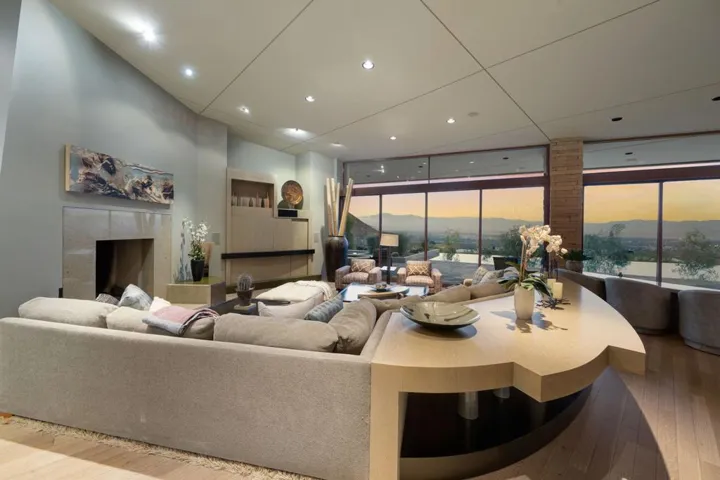 71-web-or-mls-CC_Skyridge_0922_071