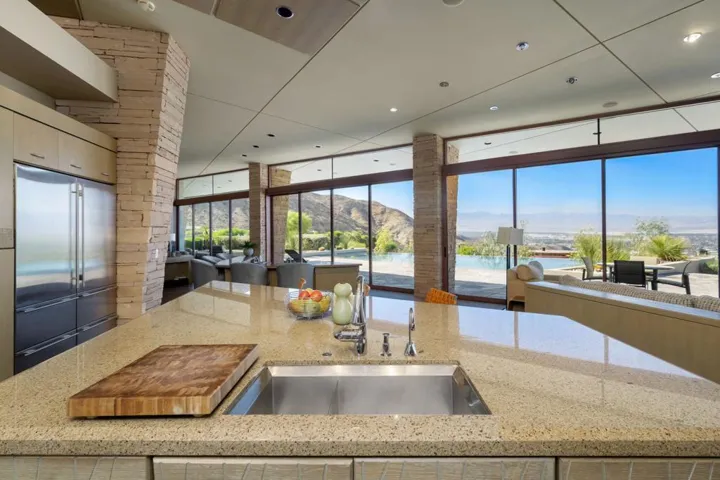 34-web-or-mls-CC_Skyridge_0922_034