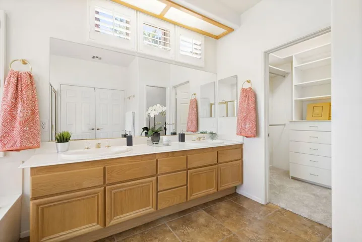 30-web-or-mls-KSNaples_2022_030