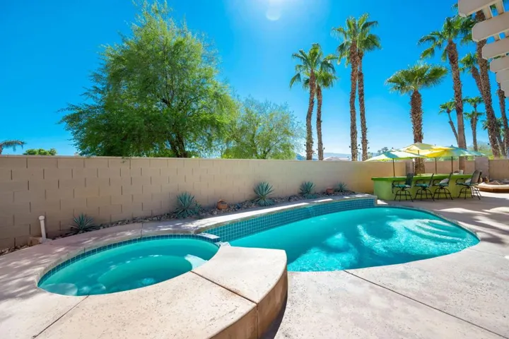 41-web-or-mls-KSNaples_2022_041