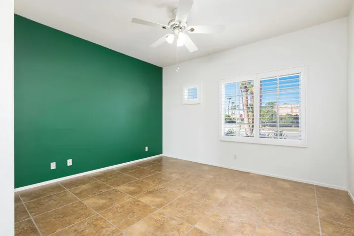 33-web-or-mls-KSNaples_2022_033