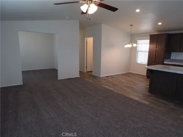 999 S Santa Fe Avenue 91, San Jacinto, California 92583