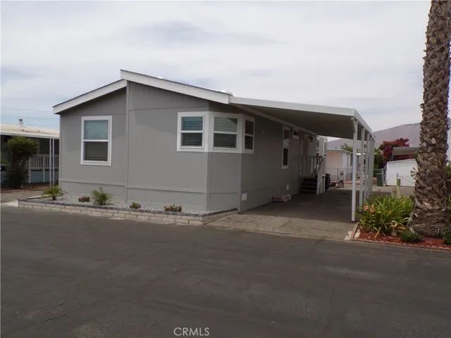 999 S Santa Fe Avenue 91, San Jacinto, California 92583