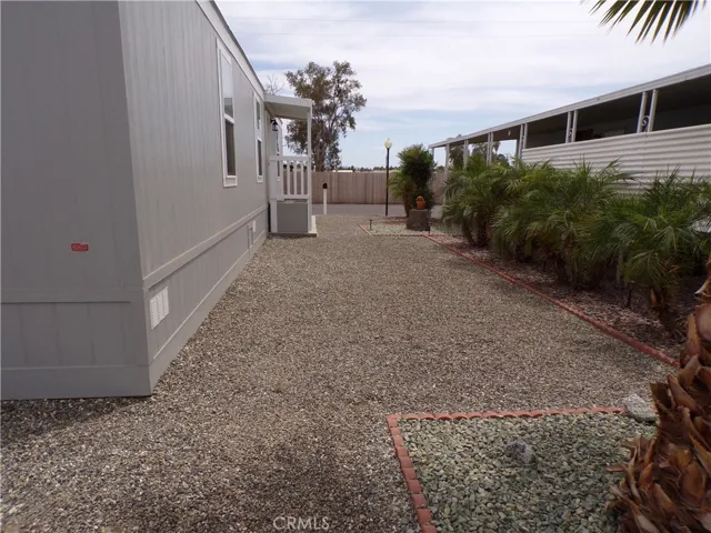 999 S Santa Fe Avenue 91, San Jacinto, California 92583