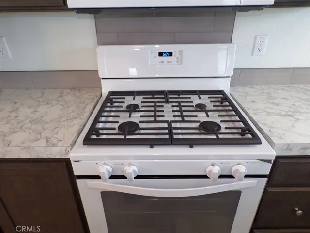 999 S Santa Fe Avenue 91, San Jacinto, California 92583