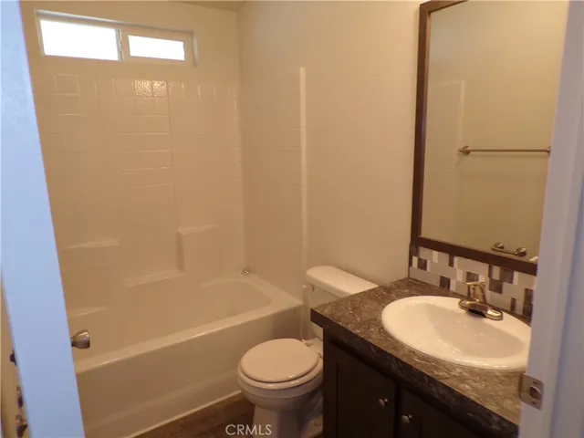 999 S Santa Fe Avenue 91, San Jacinto, California 92583