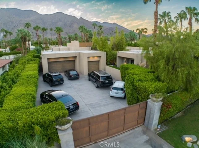 901 N Prescott Drive, Palm Springs, California 92262