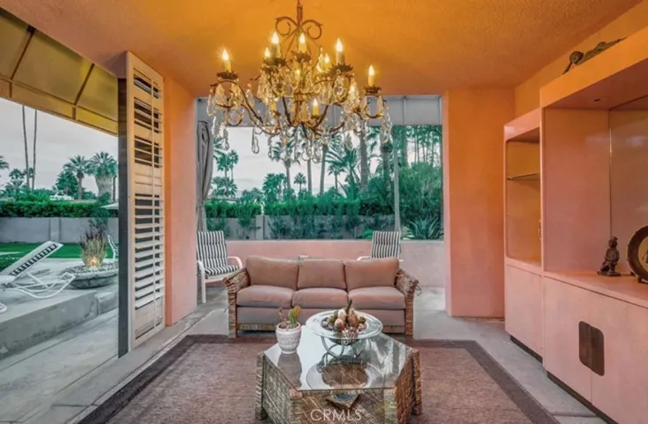901 N Prescott Drive, Palm Springs, California 92262