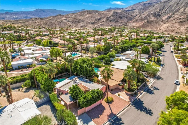 72731 Hedgehog Street, Palm Desert, California 92260