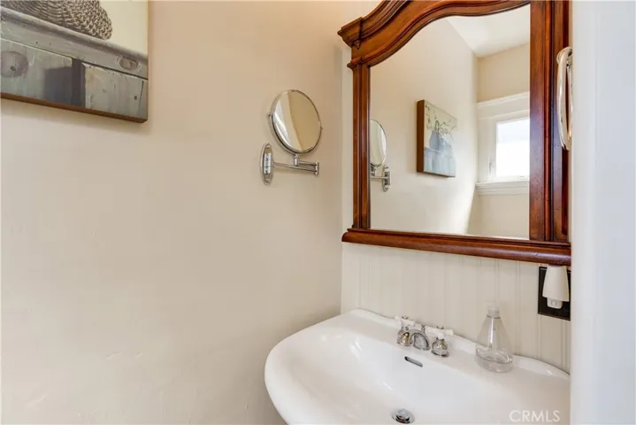 1225 Pismo Street, San Luis Obispo, California 93401
