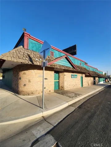 2345 Alta Vista Drive, Bakersfield, California 93305