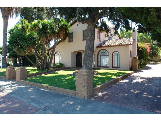 820 Civic Center Drive, Santa Clara, California 95050