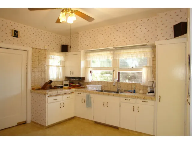 820 Civic Center Drive, Santa Clara, California 95050