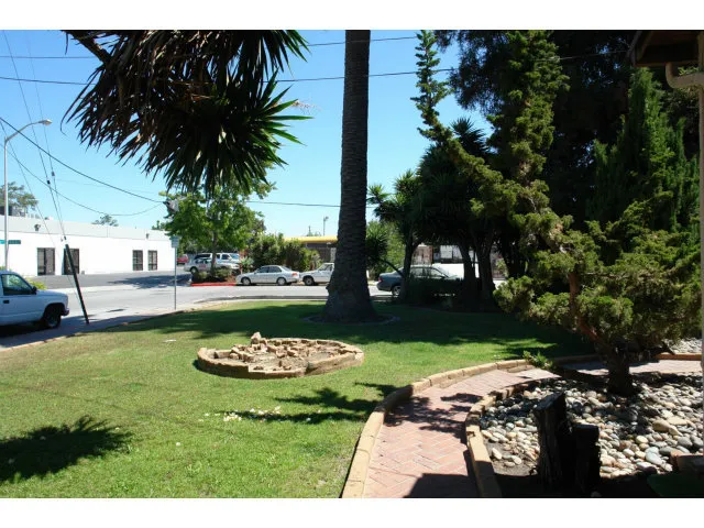 820 Civic Center Drive, Santa Clara, California 95050