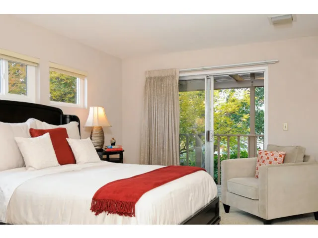 2296 Bryant Street, Palo Alto, California 94301