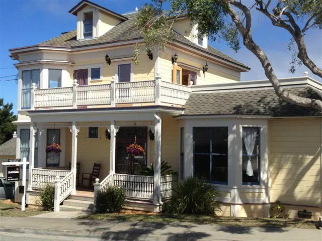 131 7th Street, Pacific Grove, California 93950