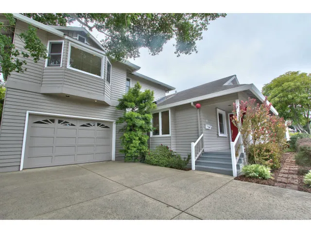 315 Granite Street, Pacific Grove, California 93950