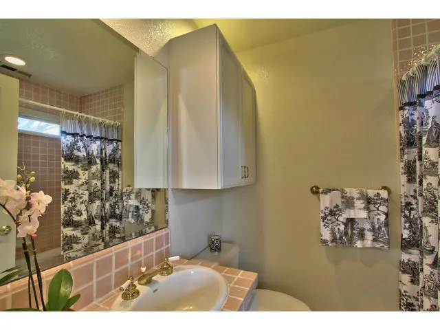 315 Granite Street, Pacific Grove, California 93950