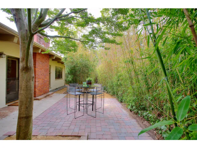 3949 Park Boulevard, Palo Alto, California 94306