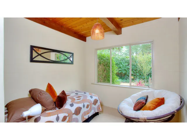 3949 Park Boulevard, Palo Alto, California 94306