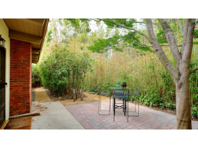 3949 Park Boulevard, Palo Alto, California 94306
