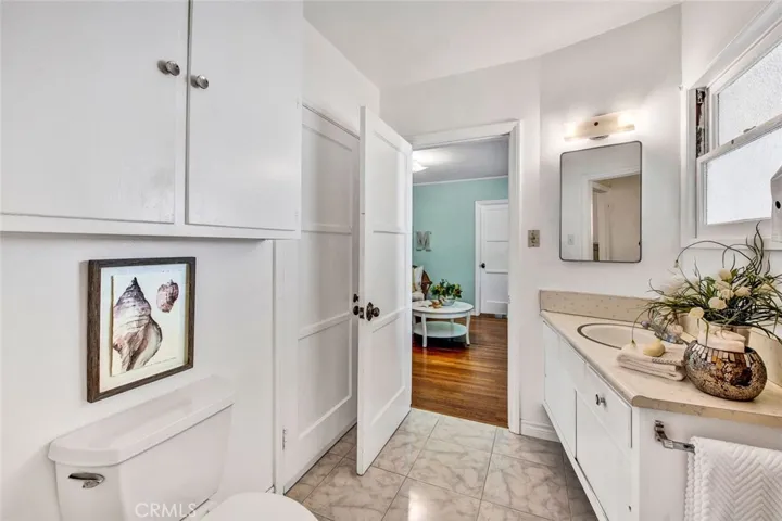 1722 N Flower Street, Santa Ana, California 92706
