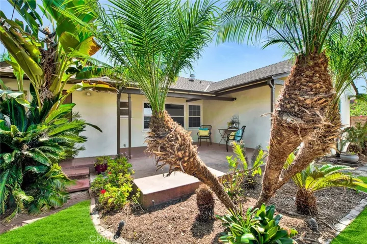 1722 N Flower Street, Santa Ana, California 92706