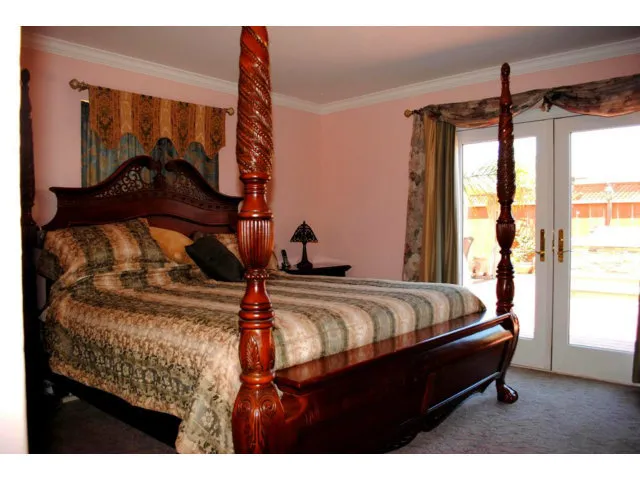 613 Lakeview Road, Watsonville, California 95076