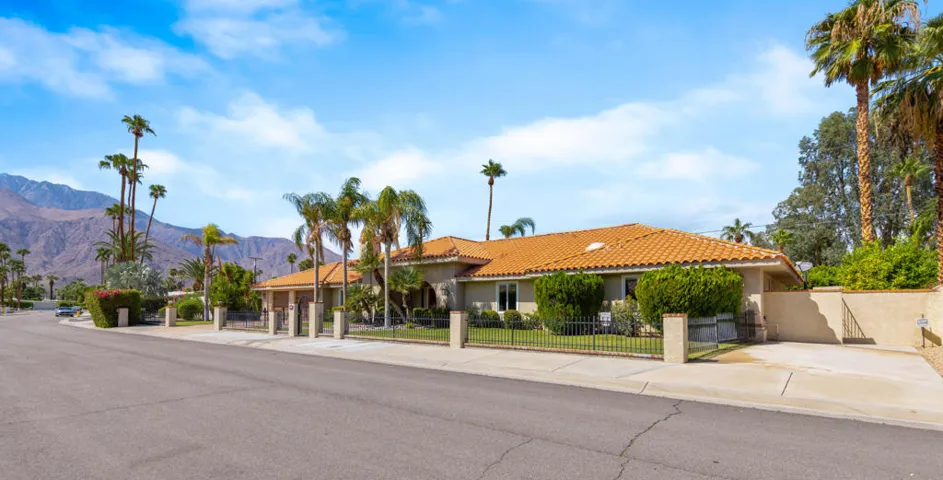 1200 Linda Vista Road, Palm Springs, California 92262